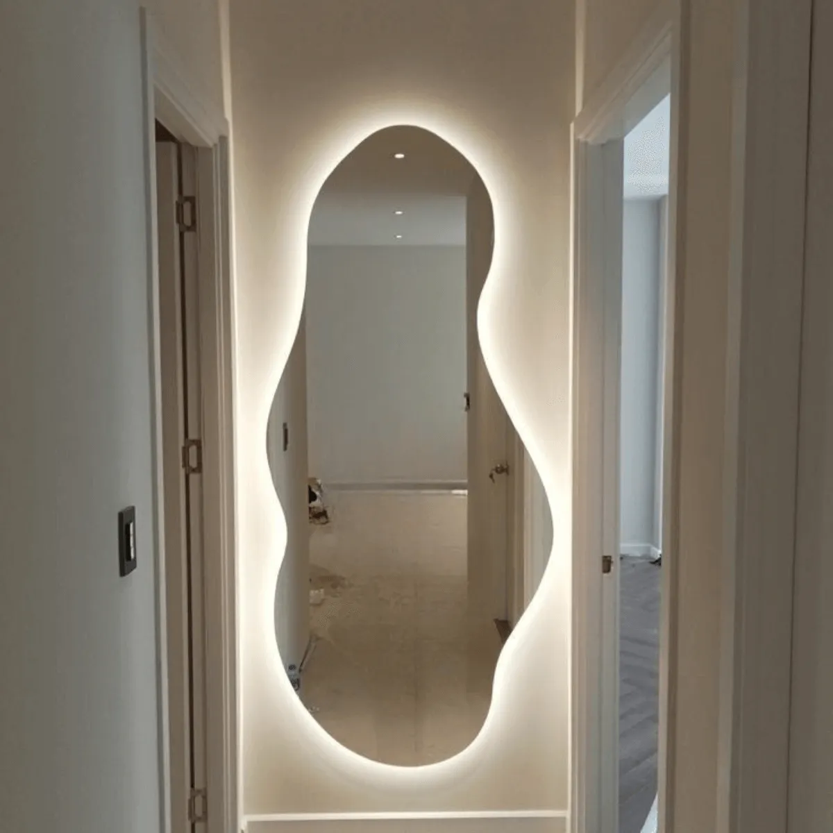 Espelho Orgânico com Led Grande Nuance 140x70cm